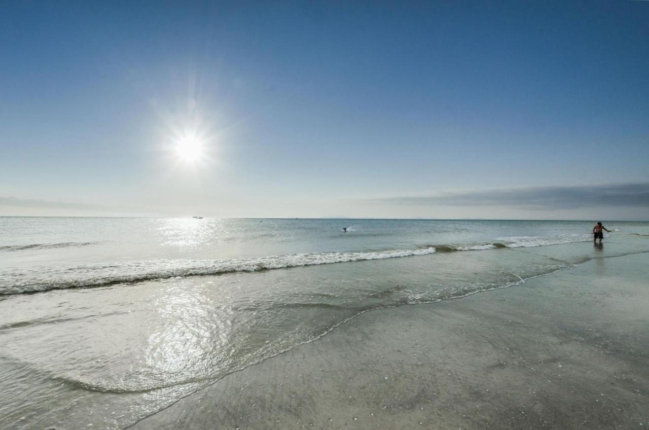 Gorgeous 3 Bedroom Condo In The Perfect Locationseaoats302 St. Pete Beach Buitenkant foto