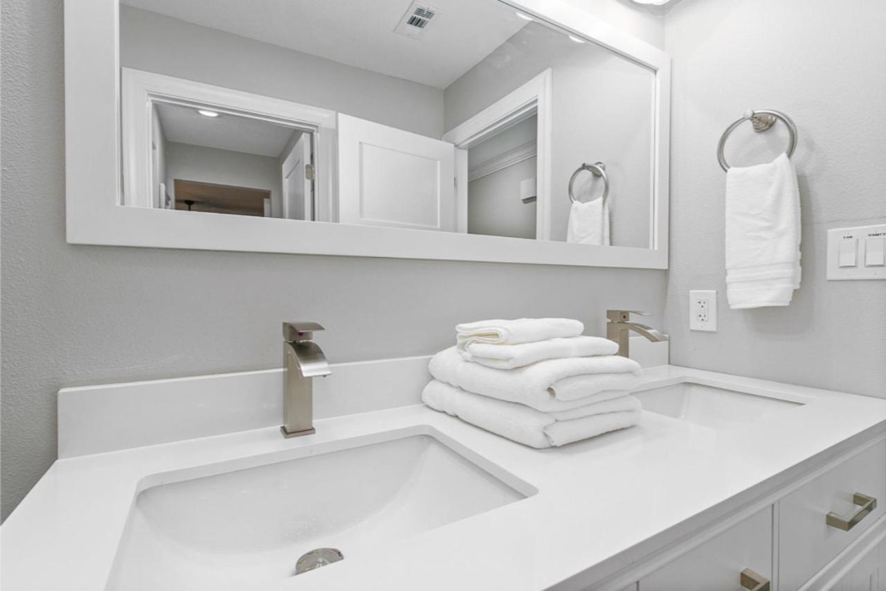 Gorgeous 3 Bedroom Condo In The Perfect Locationseaoats302 St. Pete Beach Buitenkant foto